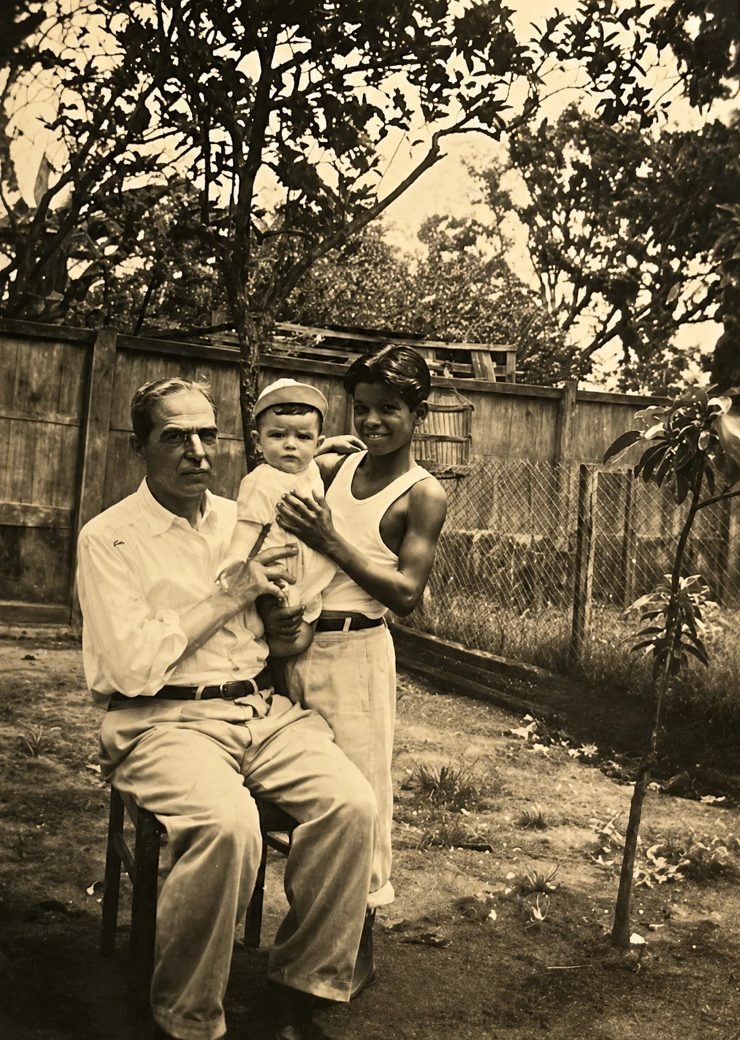 Manuel Alberto Bernardes, em fotografia de família cedida e reproduzida com autorização.