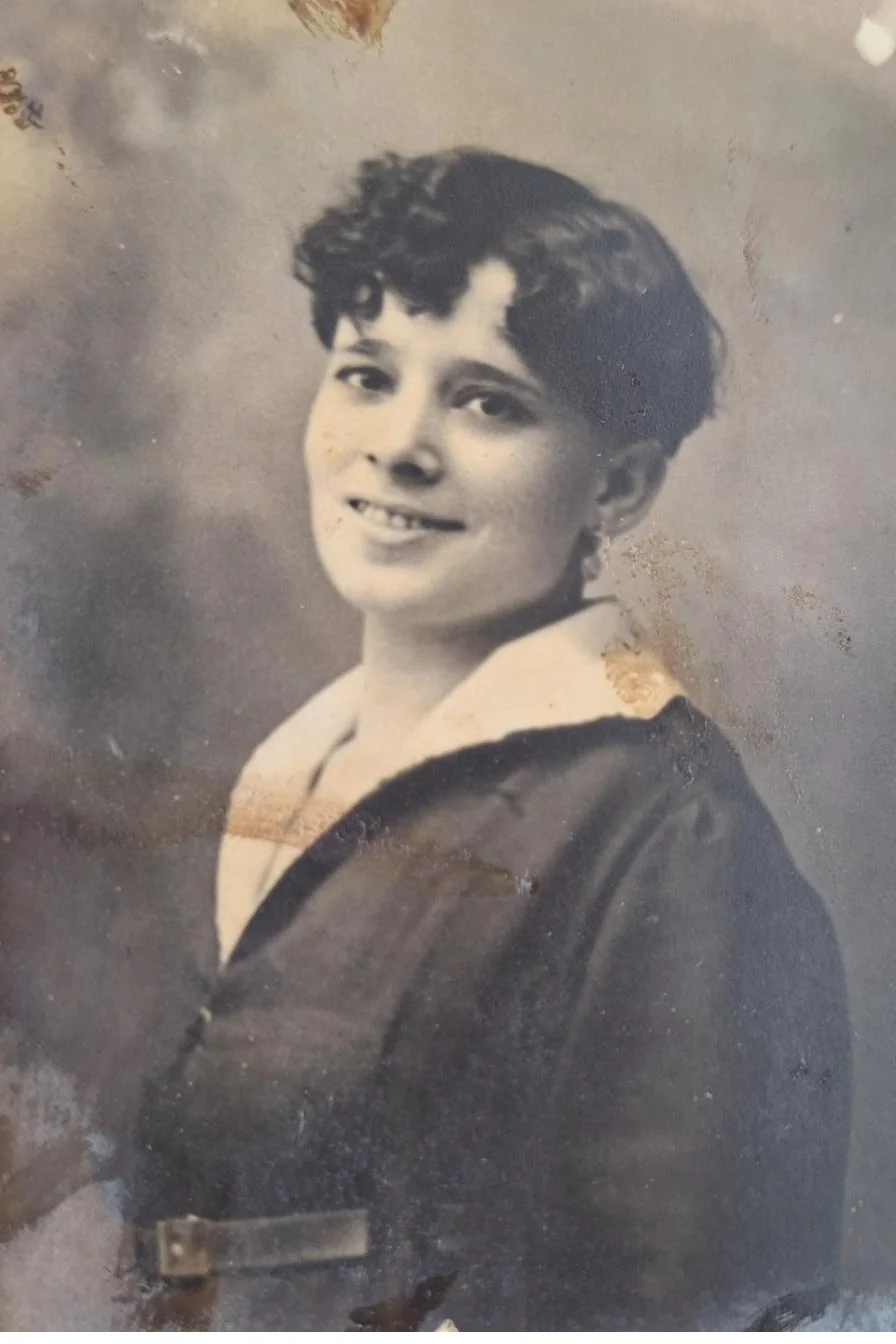 Virgínia Rodrigues de Passos Silva, artista teatral.